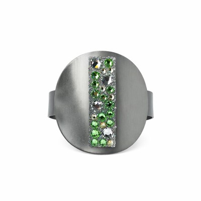 Brățară SUSTAIN din alamă placată cu gun metal și cristale Swarovski verzi – design modern, Katerina Vassou