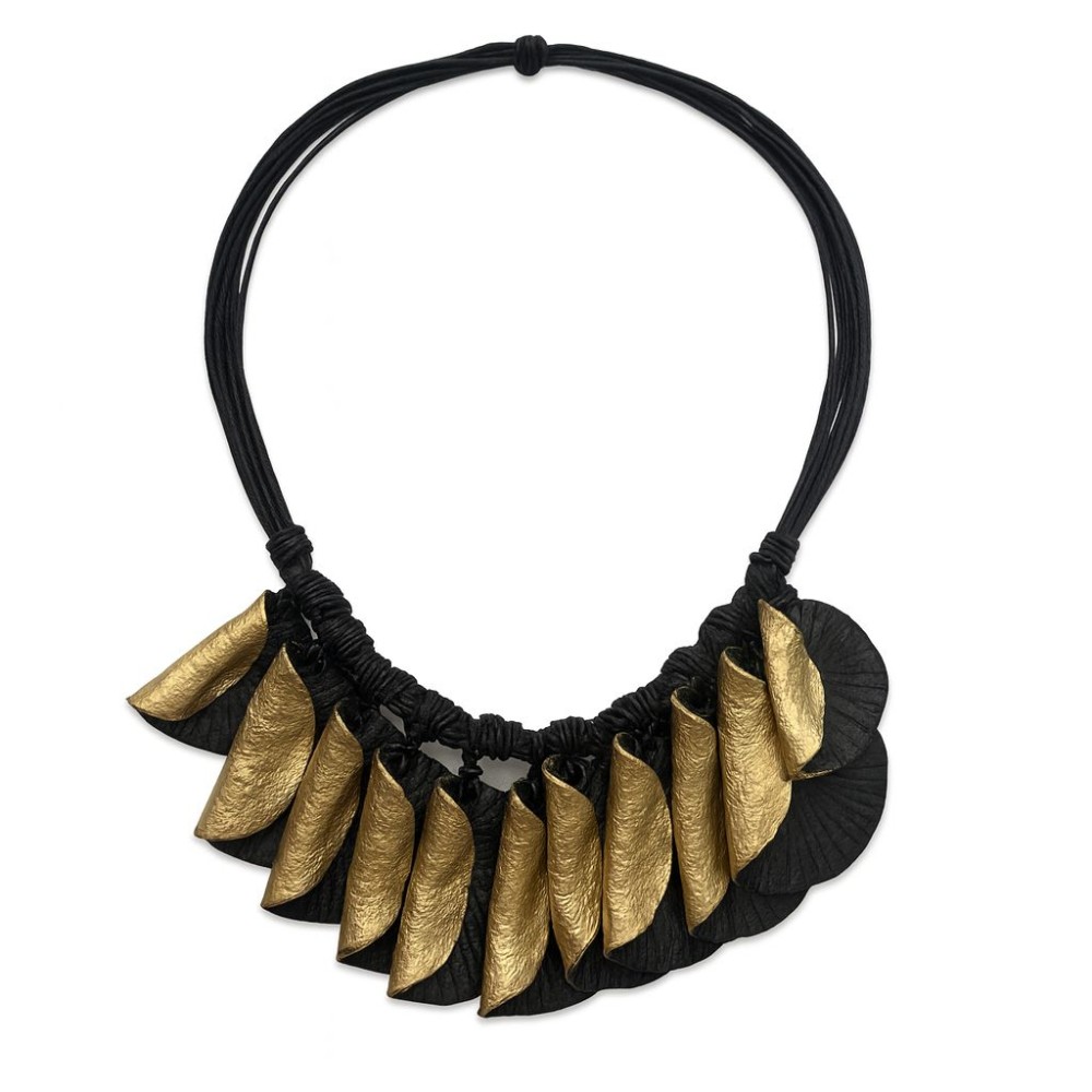 Colier artizanal negru și auriu din hârtie presată și șnur bumbac cerat – Alex Max Italia