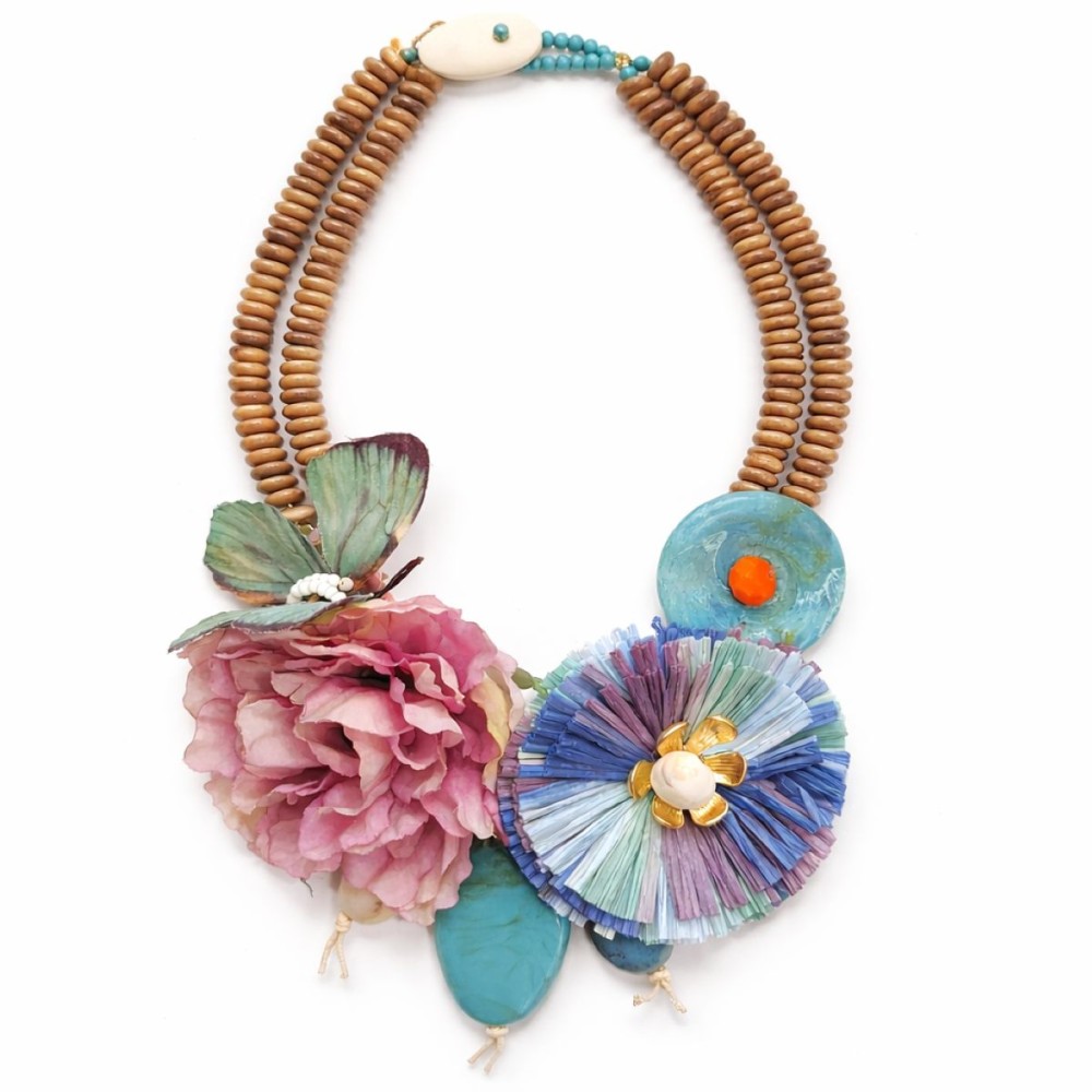 Colier artizanal cu flori și elemente colorate – Import Italia