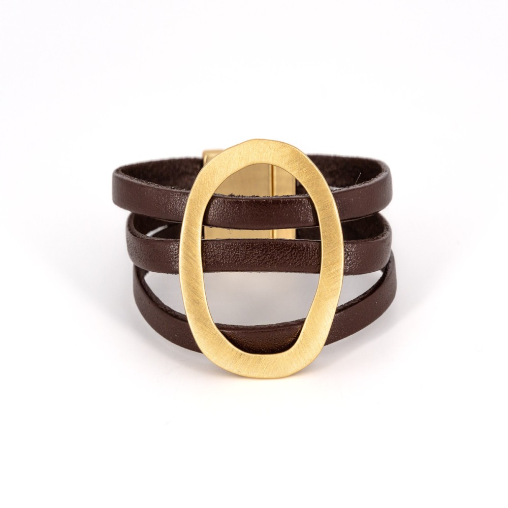 Brățară cu închidere magnetică, piele maro și piesă din zamac placat cu aur – KLK Italia